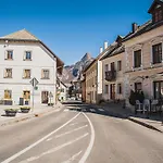 Apartment Picturesque Mountain Vista Residences - Two Bedroom Bovec